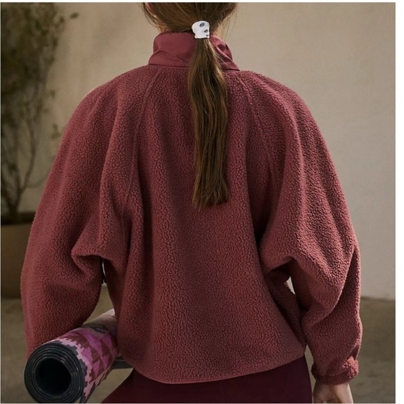 Free People X Hatch Hit the Slopes Fleece Jacket Deep Maroon Burgundy NEW - Picture 11 of 13